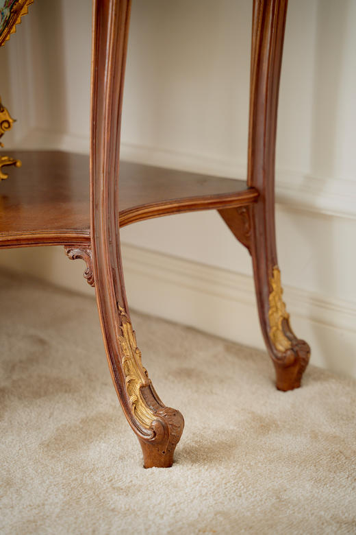 独角鹿西洋古董20世纪初法国出品路易十五风格繁花卷叶主题铜鎏金精雕装饰核桃木玻璃展柜 商品图10