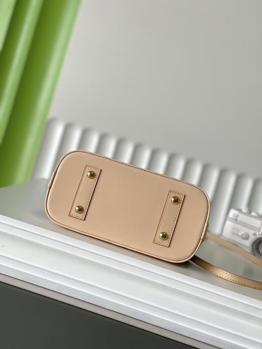 秋冬特惠💰800 原单LV M46990 尺寸：23.5×17.5×11.5cm ALMA BB 老花贝壳包 变码芯片 商品图3