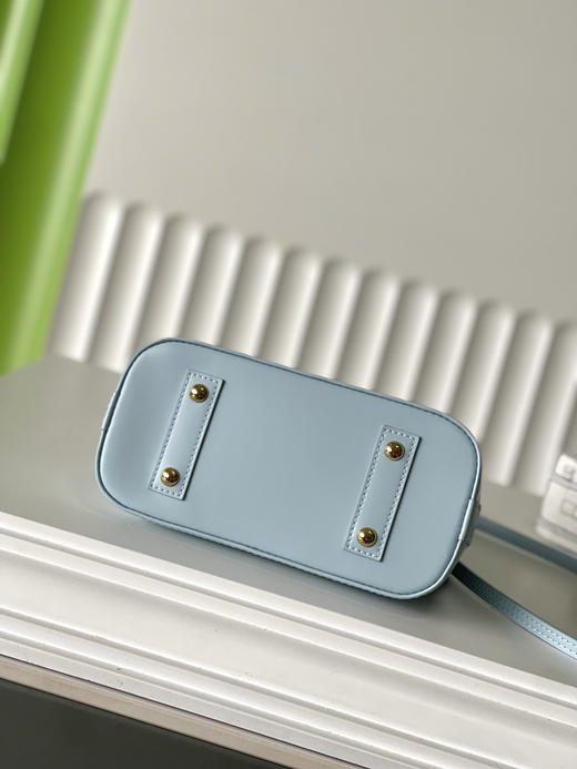 秋冬特惠💰860 原单LV M14197 尺寸：23.5×17.5×11.5cm ALMA BB 水波纹贝壳包 变码芯片 商品图3