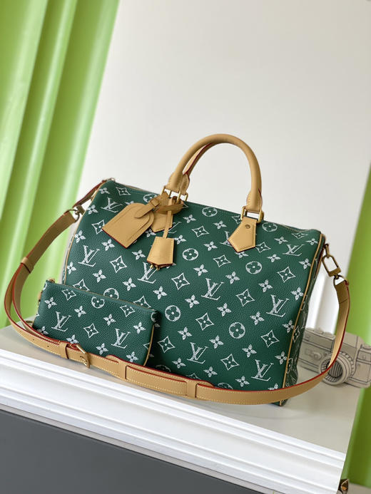 秋冬特惠💰1250 原单LV M24417绿 尺寸：40×26×23cm SPEEDY P9 全皮枕头包 变码芯片 商品图0