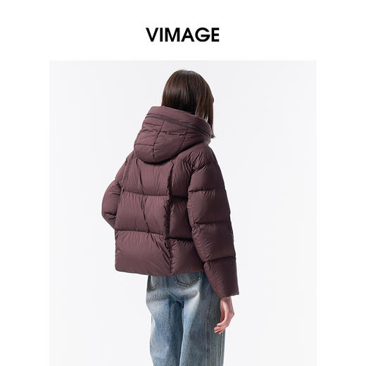 VIMAGE纬漫纪巧克力色精致立体显瘦2025冬季新款短款羽绒服V2411104 商品图4