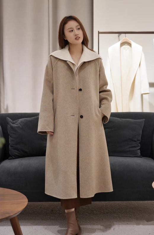 1229-4  小禾女士紫绒双面呢大衣  有码换码不退货 商品图2