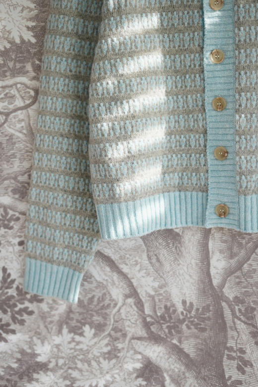 冬日氧气感开衫|70% 羊毛混纺 浅蓝撞色肌理款，现货 商品图5