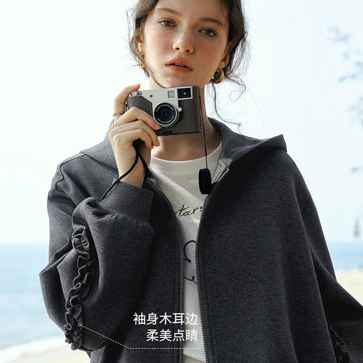 欧芮儿2026春新款木耳边设计感连帽卫衣女宽松慵懒风休闲开衫外套 商品图2