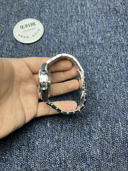 江诗丹顿 Overseas 8F纵横四海计时系列5500V 5520V 蓝色盘 男士腕表 表径42.5mm 升级版V3版 搭载7750改Cal.5200 商品图4