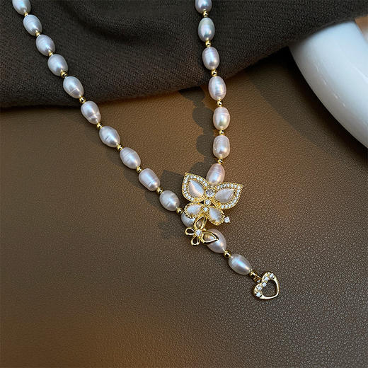雀说 7mm天然珍珠项链长款毛衣链诸暨淡水珍珠蝴蝶项链F784 商品图3