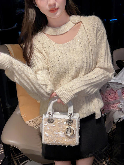 张心子【甜茶派对】高级感拼接毛毛半身裙 U2601024 商品图4