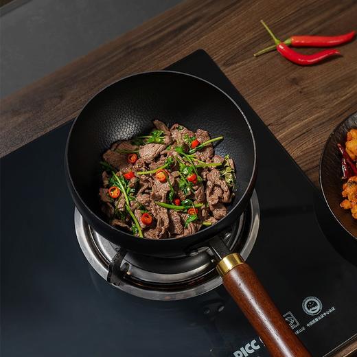 爆卖中！~高颜值纯铁手工大肚锅，宗师级别，免开锅，无涂层不粘家用炒菜锅，煎炒炖无所不能 商品图6