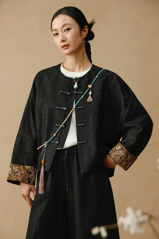 随身福运系列！文玩女孩多宝新中式手机链、斜挎链 ｜气质国风  让日常穿搭更有亮点，新年礼物：应景马年，寓意多宝多福、好运连连 平安吉祥“马到成功”！ 商品图13