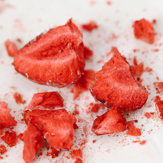 脆皮冰糖草莓|解锁神仙吃法：薄脆糖壳+冻干草莓，酸酸甜甜又香又脆 商品图1