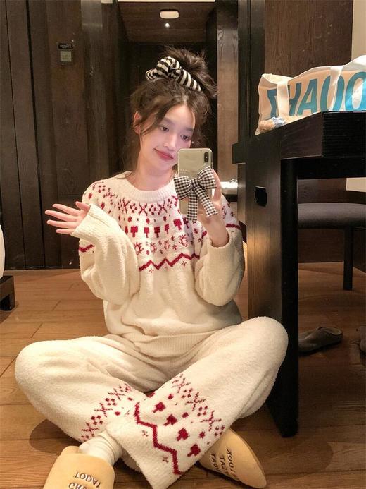 冬日氛围感～费尔岛纹半边绒新年圣诞红色套头睡衣女秋冬甜美软糯家居服套装 商品图3