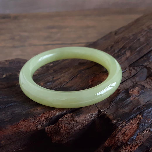 【天然正品】天然黄口料细腻圆条58.5号油润度佳和田玉手镯 171225NJS64 商品图4