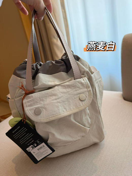 原单正品 Bellroy 原单9升水桶斜挎包，彻底解放双手  出门必备 六款颜色 商品图3