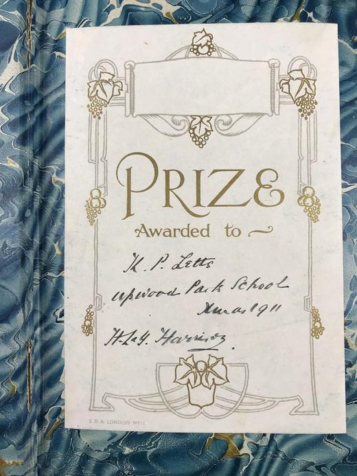 1906年 麦考莱勋爵随笔与古罗马谣曲集 全真皮精装 商品图2