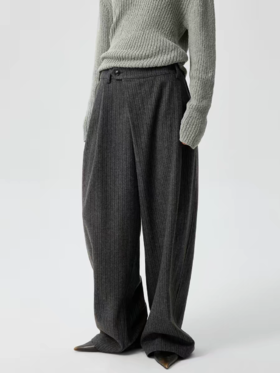 Simple Project/K25246/折叠门襟打褶条纹毛呢长裤