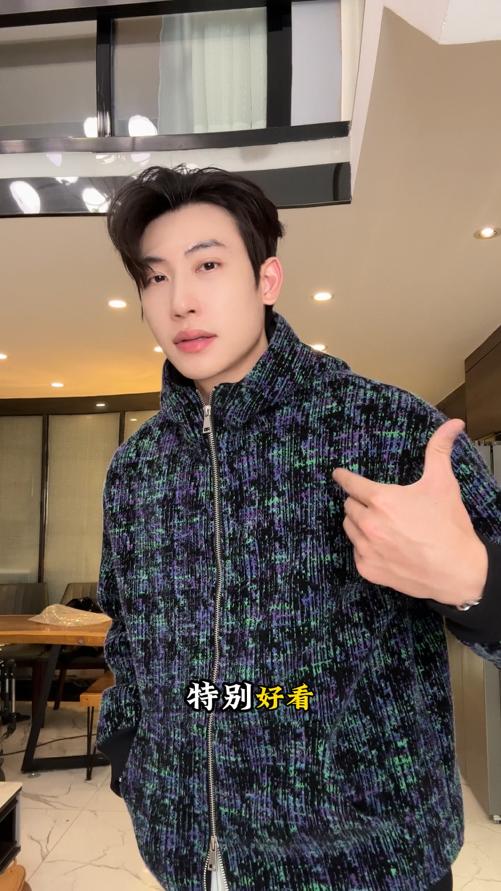 WT359SDSA秋冬新款痞帅男装时尚绒毛撞色拉链立领连帽卫衣开衫百搭 商品图0