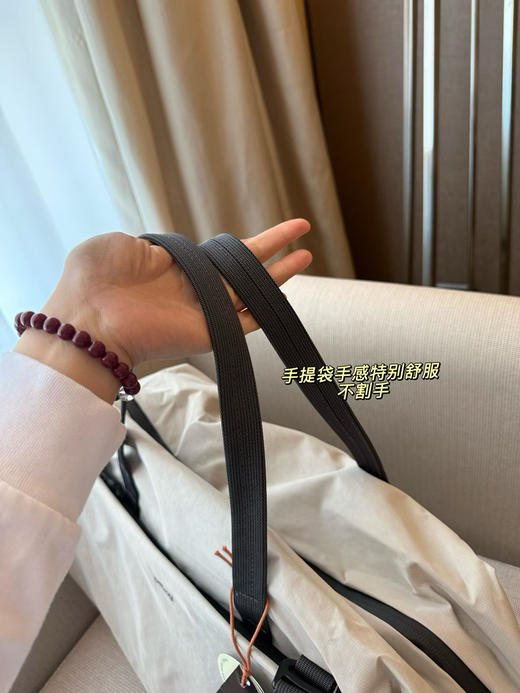 原单正品 Bellroy 纯原单健身手提斜挎包  衣物包。两个色 商品图7