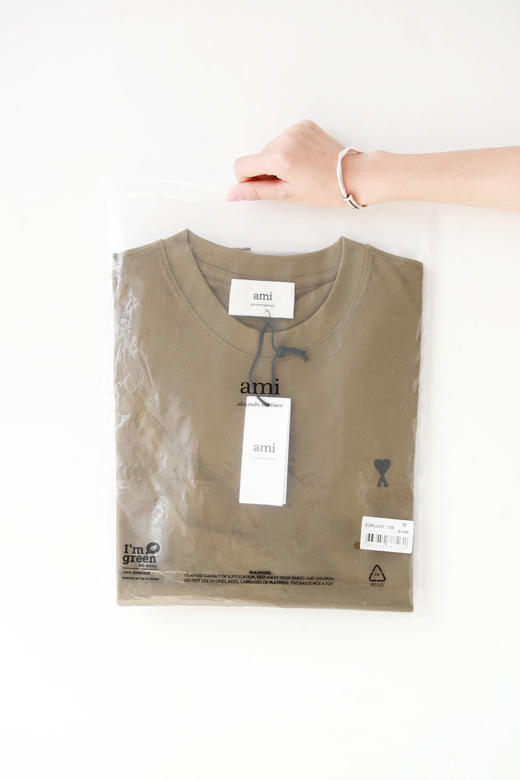 胸口小标tee，后颈字母刺绣。小黑标主题纯棉宽松复古半袖C122958 商品图12