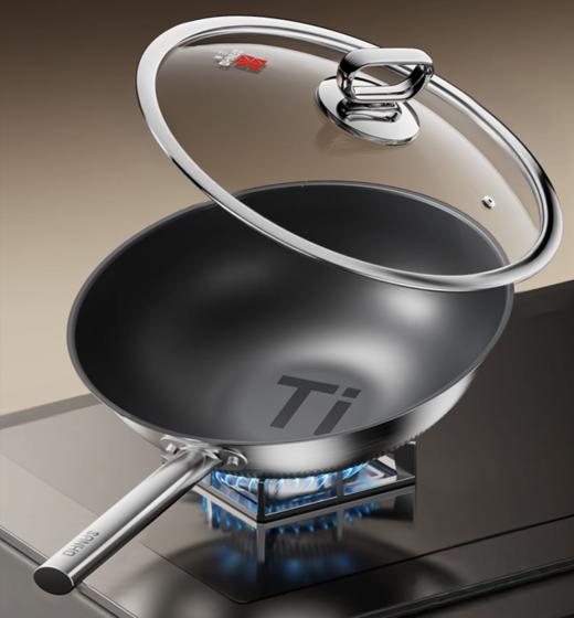 【春上新】10楼 三禾  0涂层不粘纯钛炒锅 GC30F3/GC32F3 吊牌价959元/999元  活动价769元/799元 商品图0