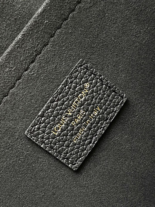 秋冬特惠💰850 原单LV M26285 尺寸：30.5×21×12.5cm Saint Germain 老花链条包 变码芯片 商品图8