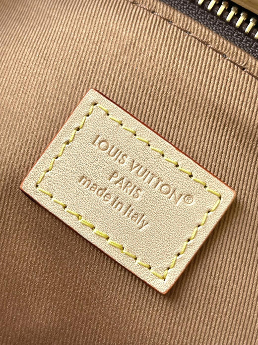 秋冬特惠💰750 原单LV M27825 尺寸：30×26×10cm MULTIPASS 老花链条包 变码芯片 商品图8