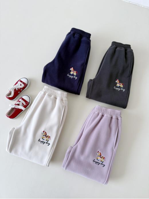 🧨【枳芽儿童刺绣款加绒新年款卫衣套装系列】🧨 红红火火感觉一下子过年了耶，儿童新年中国年服来啦❗❗ 马年穿红运，🔺新年服爆款来啦❗️这套儿童年服直接把新年仪式感拉满～ 商品图2