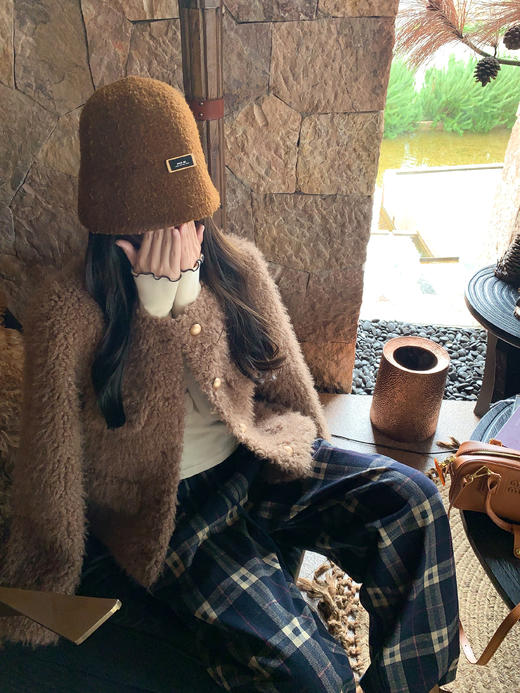 <曾小咸推荐>现货秒杀 ！微信超特价！复古毛毛外套 日常429.99 立减230 秒杀199.99！！打底衫 秒杀59.99！！ 商品图5