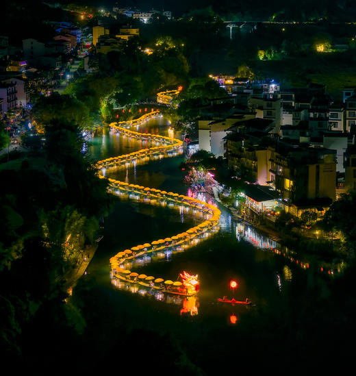 4月24日广西桂林桂海晴岚、千里江山图、遇龙河金龙巡游3天摄影团 商品图1