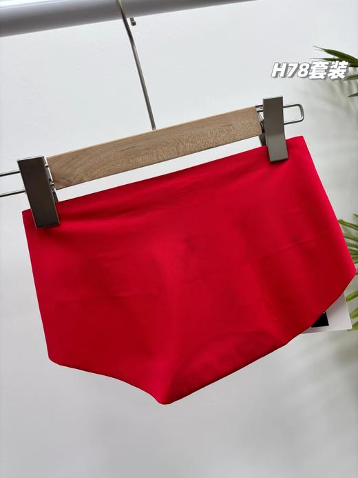 D123001开运新年红！2026开年新款新年红泡泡蕾丝无痕内衣内裤套装 商品图5