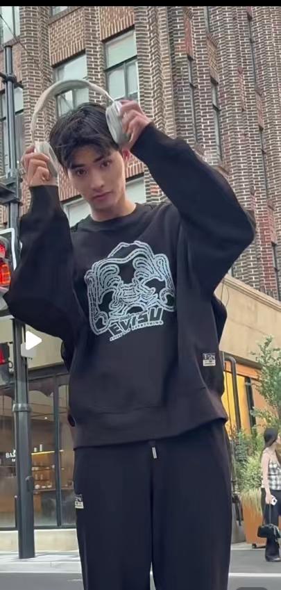 D123004新款佛头印花银狐绒落肩袖圆领卫衣男女同款 商品图7