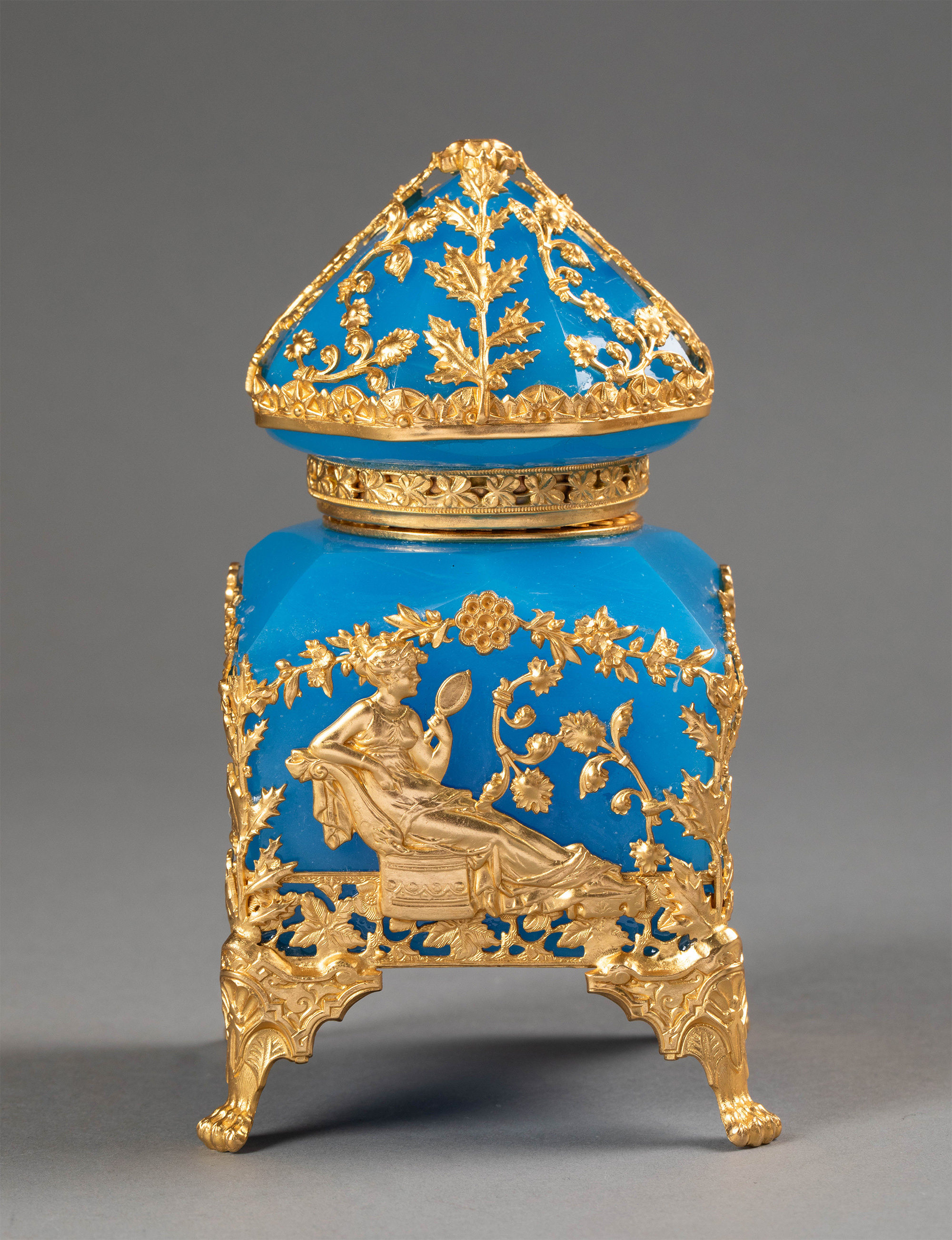 独角鹿西洋古董19世纪法国出品古典女神与花叶主题铜鎏金精雕装饰蓝色欧泊水晶墨水瓶