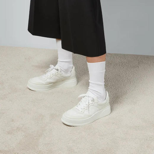 【一】GUCCI 古驰 男士GG厚底运动鞋 白色 669582 AACV2 9048 商品图5