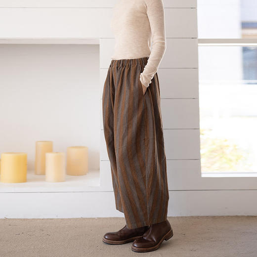 绽放032朵/棉麻色织鱼骨纹廓形感长裤复古文艺松弛感休闲裤弯刀裤 商品图0