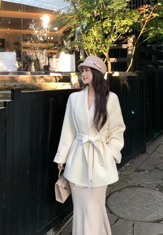 品牌订单山羊绒＋桑蚕丝超细羊毛翻领双面毛呢手工极简大衣 商品图5