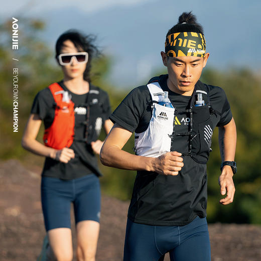 奥尼捷越野背包男户外登山徒步跑山包水袋包专业跑步背包女C9116 商品图0