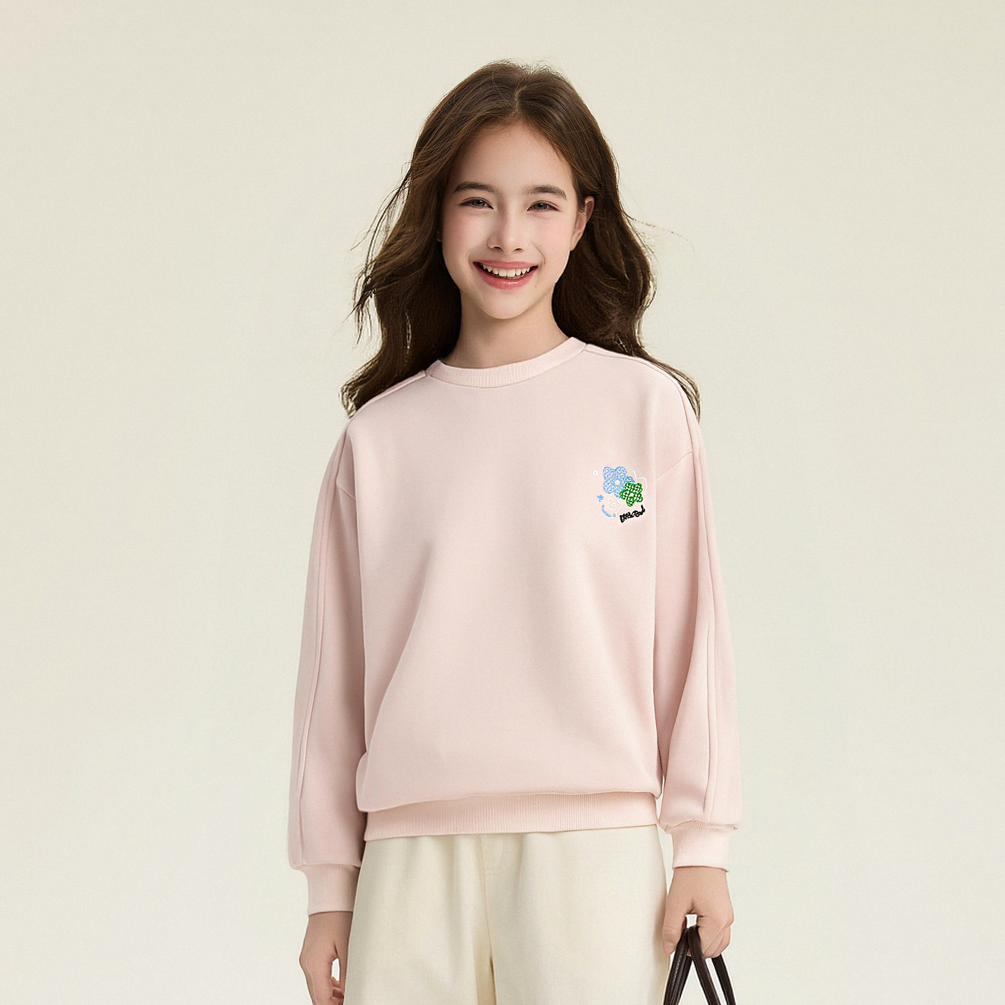 笛莎Deesha 童装女童卫衣2026春新款精致小图案圆领卫衣