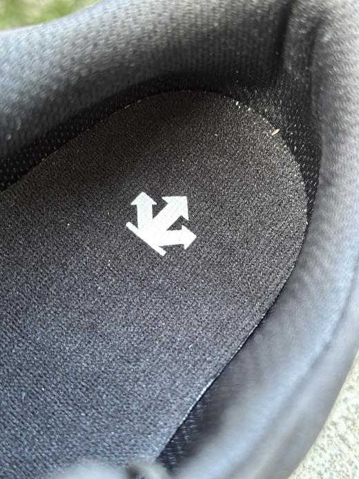 点此购买 迪桑特SKI STYLE系列防滑耐磨低帮生活休闲鞋 98 338713 商品图5