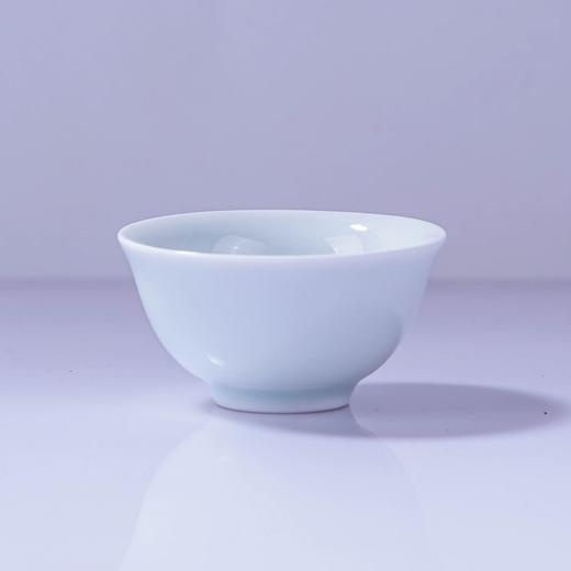 景德镇簿胎影青品茗杯 约20毫升 手工拉胚 每个大小会有轻微差异 商品图1