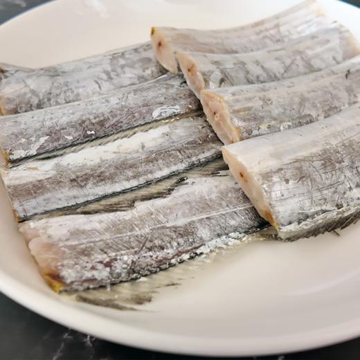 【味道鲜美】小带鱼段 500g/袋*3（含有腹部，去头去尾，用3-4两带鱼切割） 肉质细腻纹理清晰 商品图3