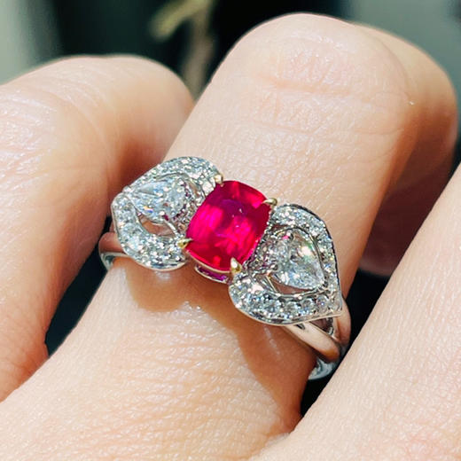 1.02克拉无烧鸽血红戒指 商品图0