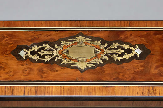 【已售】独角鹿西洋古董1850-1870年代法国拿破仑三世时期出品古典卷叶纹手绘黑漆描金镶嵌母贝实木多层雪茄盒 商品图6