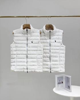 D123003女款轻便又保暖小马刺绣排骨羽绒马甲米白色马甲