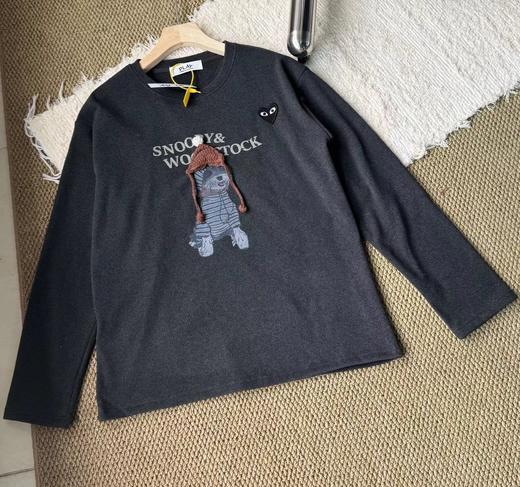 D123023简约休闲卡通立体装饰长袖上衣打底衫 商品图6