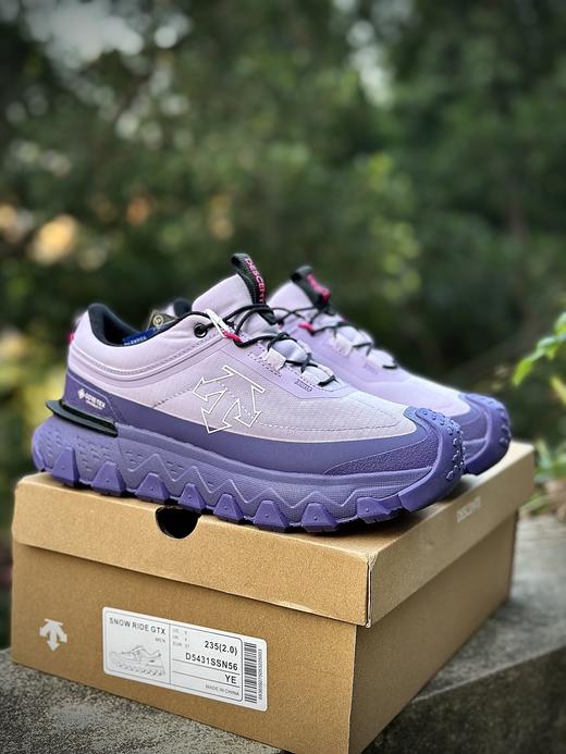 点此购买 迪桑特SKI STYLE系列防滑耐磨低帮生活休闲鞋 98 338713 商品图1