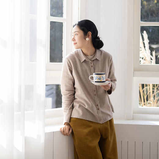 绽放055朵/牦牛绒棉混纺斜纹花纱绒感长袖衬衫文艺叠穿松弛感小衫 商品图0