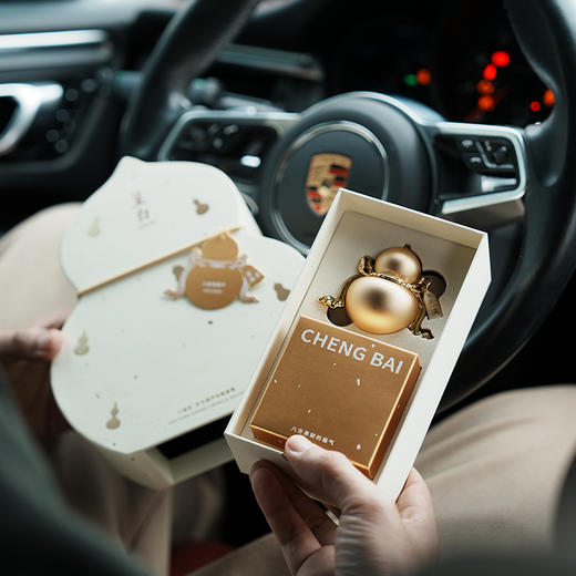 呈白 小福宝葫芦车载香薰礼盒 商品图3