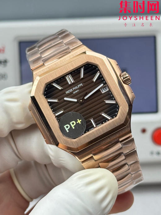 PP+百达翡丽 方形鹦鹉螺 新系列CUBITUS 5821男士腕表 烟熏咖啡面 商品图4