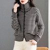 CC秋冬新款女士针织羊毛开衫翻领条纹港风外穿长袖保暖时尚女装 商品缩略图3