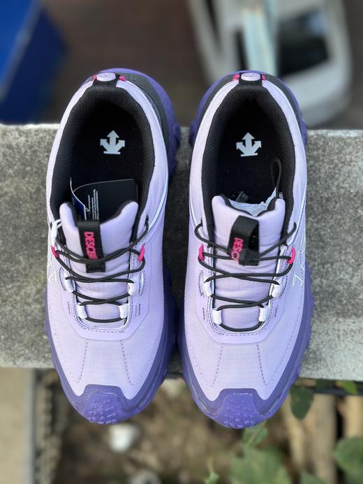 点此购买 迪桑特SKI STYLE系列防滑耐磨低帮生活休闲鞋 98 338713 商品图7