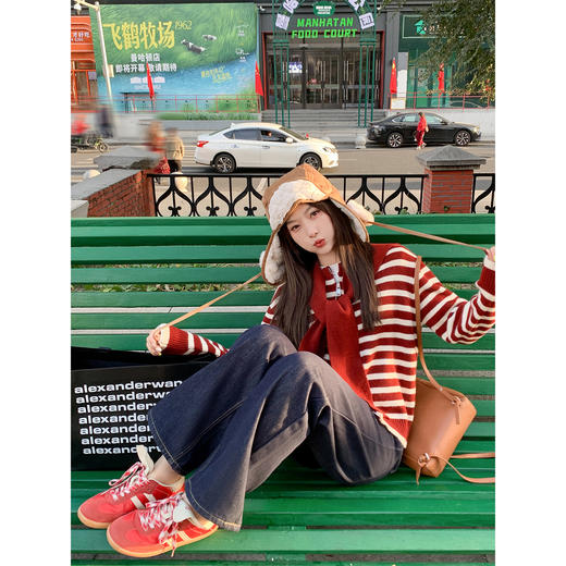 <曾小咸推荐>现货秒杀 ！微信超特价！韩系复古直筒加绒牛仔 日常209.99 立减110 秒杀99.99！！ 商品图3